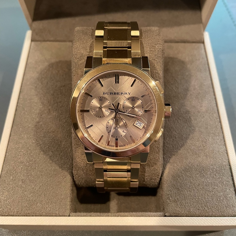 Burberry Men’a Gold Colored Wristwatch